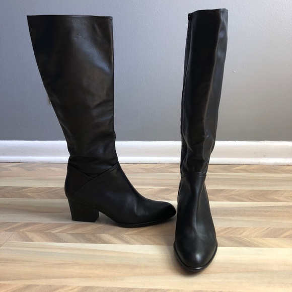 Stuart Weitzman Shoes - Stuart Weitzman Tall Black Leather Boots